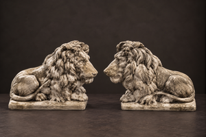 Par de leones de piedra colada.USA. Año 1991. Vintage.
