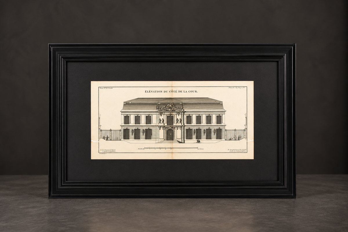 Print "Élévation du côté de la cour". 18th century. Recent frame. Antique.