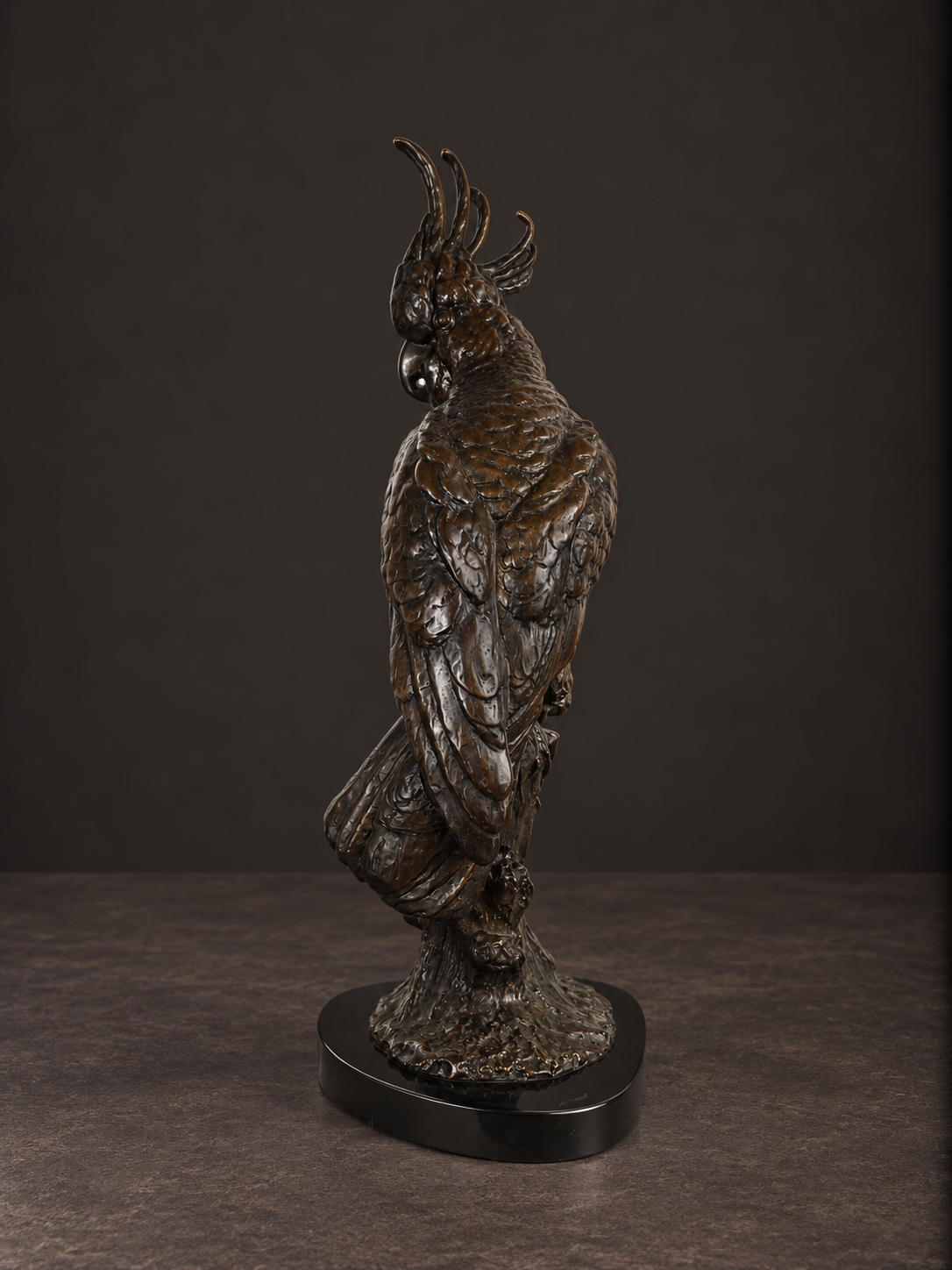 Escultura de guacamaya en bronce patinado. S. XX. Carl Kauba. Vintage.