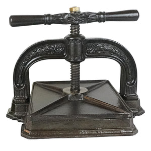 Prensa manual de hierro fundido. Finales del siglo XIX. Antiguo. Funciona. Con detalles de conservación.