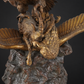 Escultura de águilas disputándose por una presa en bronce Firmado por Fratin Siglo XIX