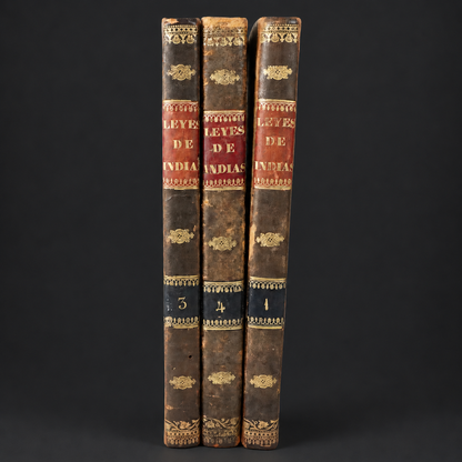 Set of 3 volumes of "Recopilación de leyes de los reinos de las Indias", second volume missing. 1841. Antique.